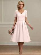 Vestido de madre de la novia rosa sonrojado línea A con escote en V y largo hasta el té de encaje y gasa