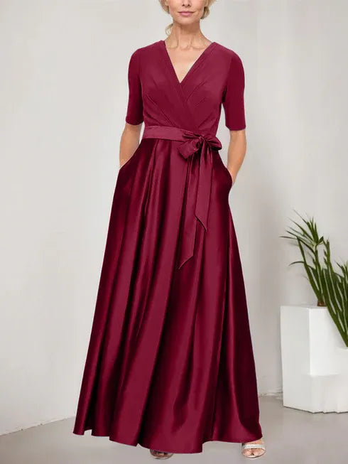 Überlappender Ausschnitt Ballkleid mit vollem Satinsrock und Jersey-Oberteil