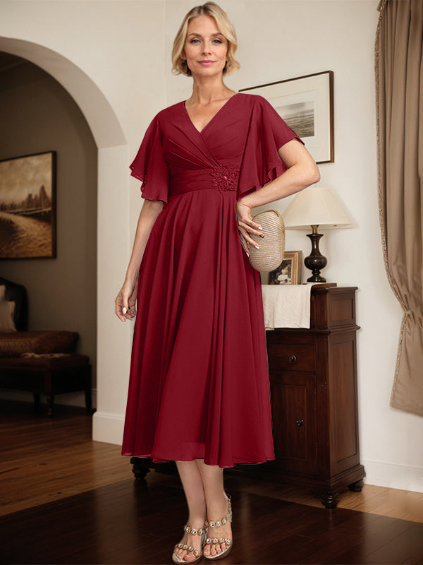 A-Linien Kleid mit V-Ausschnitt, tea-length Chiffon, Mutter der Braut mit plissierten Perlen
