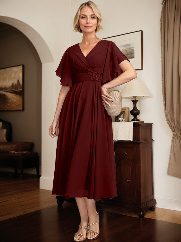 A-Linien Kleid mit V-Ausschnitt, tea-length Chiffon, Mutter der Braut mit plissierten Perlen