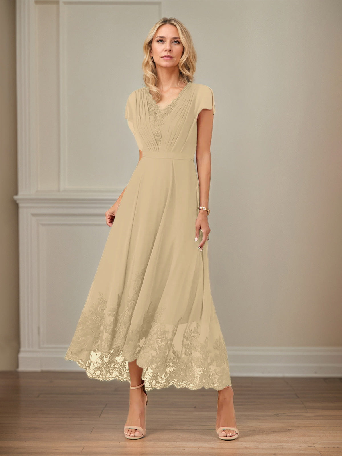 A-Linien Chiffon Kleid mit V-Ausschnitt, flatternden Ärmeln, knöchellang mit Applikationen