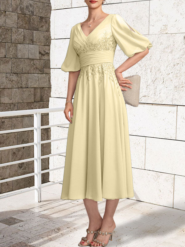 A-Linien Mutterkleid mit V-Ausschnitt, tea-length, Spitze und Chiffon mit Falten