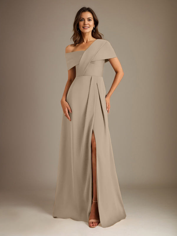 A-Linien asymmetrischer Ausschnitt bodenlanges Satin-Brautkleid für die Brautmutter mit Falten