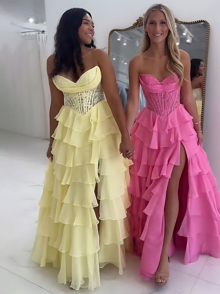 Vestido longo de baile em linha A, tomara que caia, império, chiffon em camadas e fenda