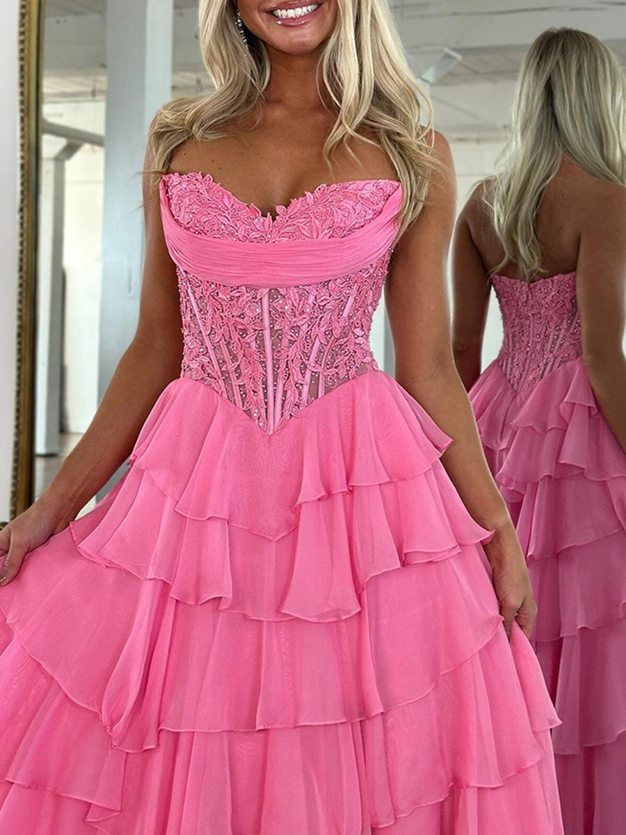 Vestido longo de baile em linha A, tomara que caia, império, chiffon em camadas e fenda