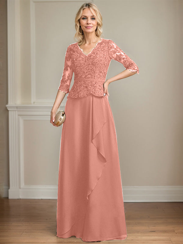 Robe mère de la mariée en dentelle et chiffon, coupe évasée, encolure en V, longue au sol avec volants en cascade et sequins