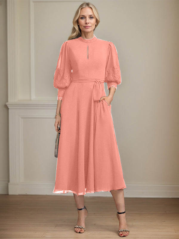 A-Linien Kleid mit hohem Kragen, tea-länge, Spitze und Chiffon, Brautmutterkleid mit Schleife