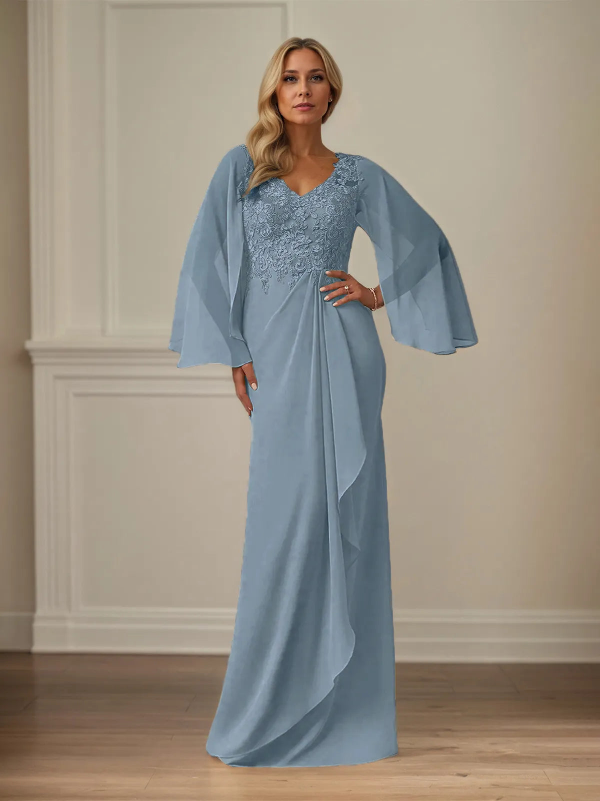 Etui/Kolumnen Chiffon V-Ausschnitt Langarm Bodenlanges Brautmutterkleid mit Applikationen