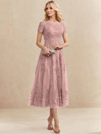 Robe de mère de la mariée A-line en tulle et dentelle, col arrondi, longueur thé