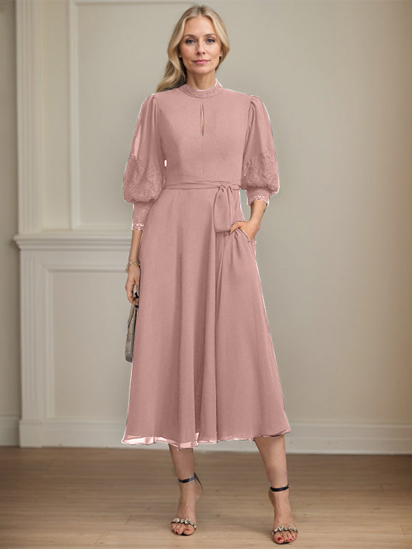 A-Linien Kleid mit hohem Kragen, tea-länge, Spitze und Chiffon, Brautmutterkleid mit Schleife