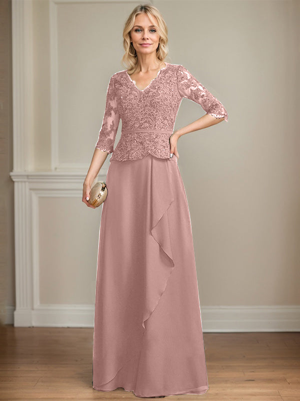 Robe mère de la mariée en dentelle et chiffon, coupe évasée, encolure en V, longue au sol avec volants en cascade et sequins