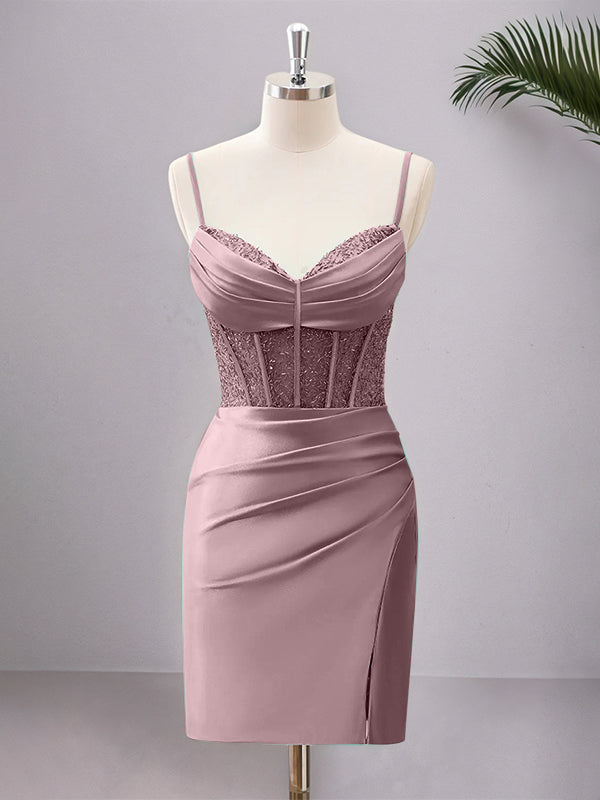 Robe de bal moulante corset en satin à bretelles spaghetti avec fente