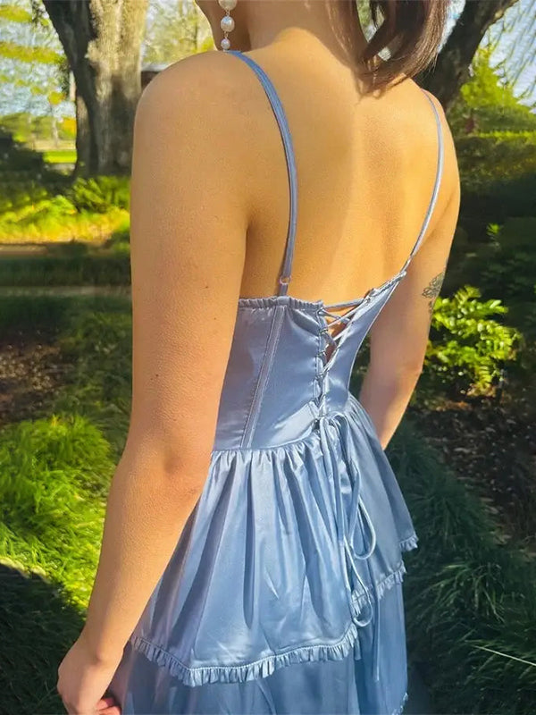 Staubblaues A-Linien Spaghettiträger Rüschen Abschlussball-Party-Kleid mit Schlitz