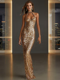 Abito lungo da ballo sirena con paillettes dorate e scollo all'americana