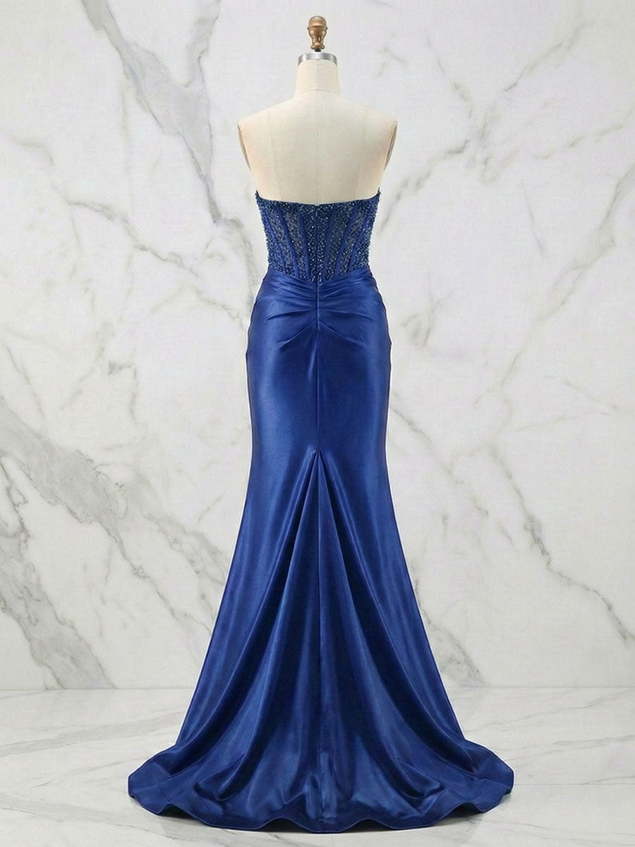 Vestido de fiesta glamoroso de satén con corsé sin tirantes y cuentas, con abertura