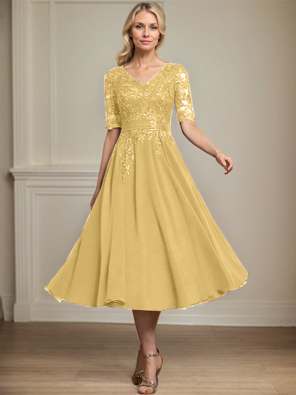 Robe de mère de la mariée en dentelle et chiffon longueur thé, ligne A, col en V avec sequins