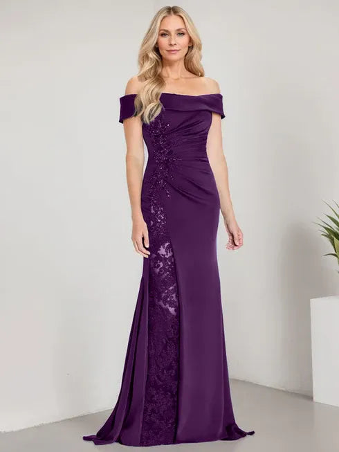 A-Linien Schulterfreies bodenlanges Brautmutterkleid mit Applikationen und Perlenbesatz Meerjungfrauenkleid mit hohem Schlitz