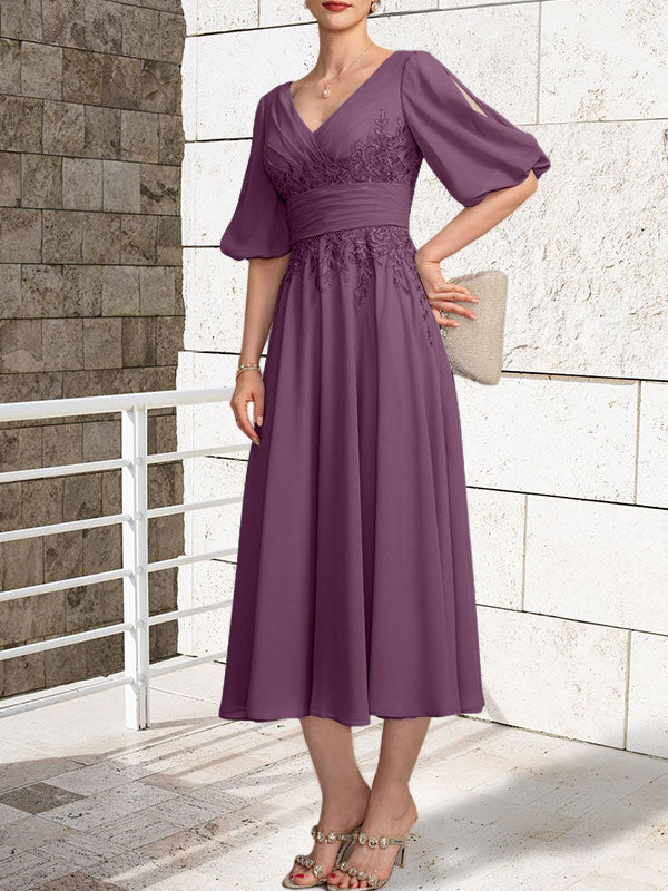 A-Linien Mutterkleid mit V-Ausschnitt, tea-length, Spitze und Chiffon mit Falten