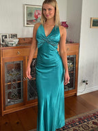 Green Chic Sheath Halter Neck Long Prom Party Dress with Backless Bowknot