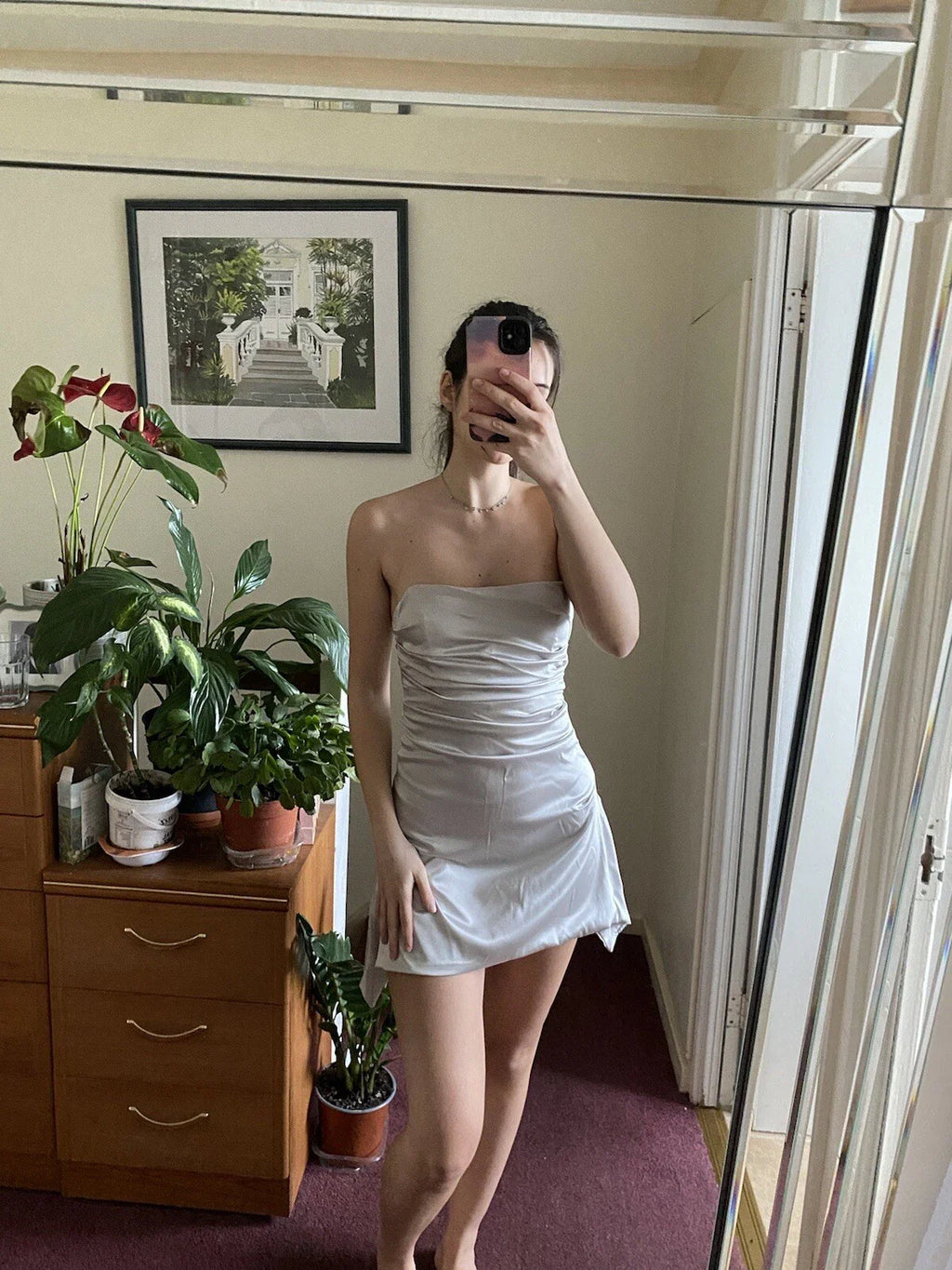 Robe courte bustier en satin pour bal de promo