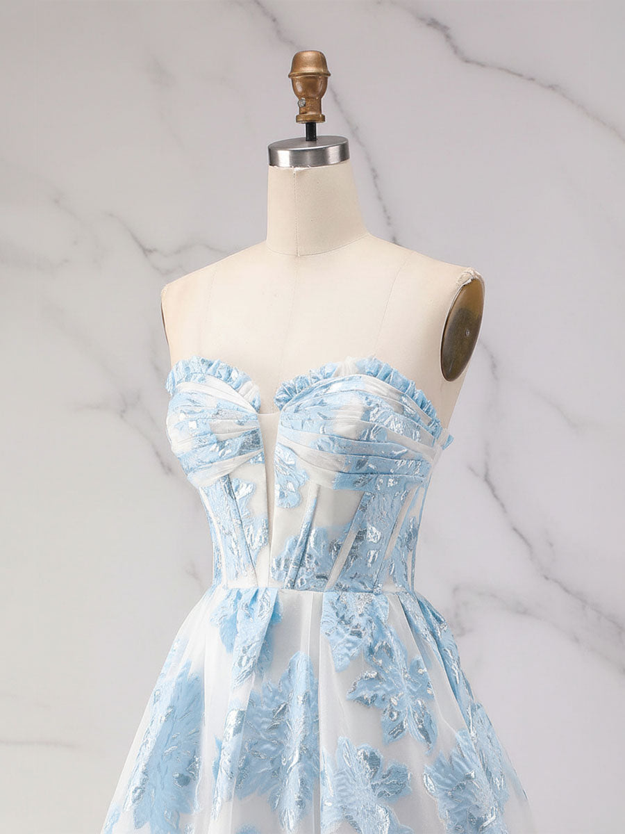 Abito da ballo a linea A blu senza spalline con corsetto strutturato