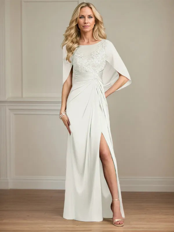 Robe mère de la mariée en satin, coupe fourreau/colonne, encolure dégagée, manches courtes, longueur au sol