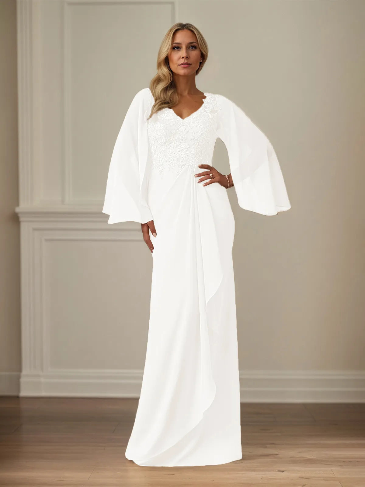 Etui/Kolumnen Chiffon V-Ausschnitt Langarm Bodenlanges Brautmutterkleid mit Applikationen