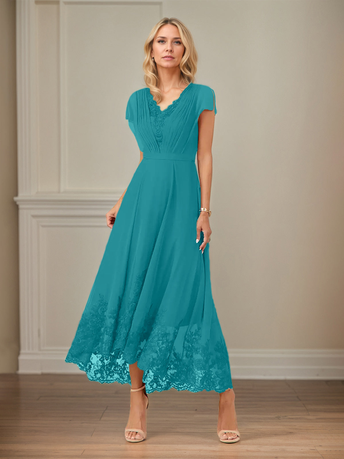 A-Linien Chiffon Kleid mit V-Ausschnitt, flatternden Ärmeln, knöchellang mit Applikationen