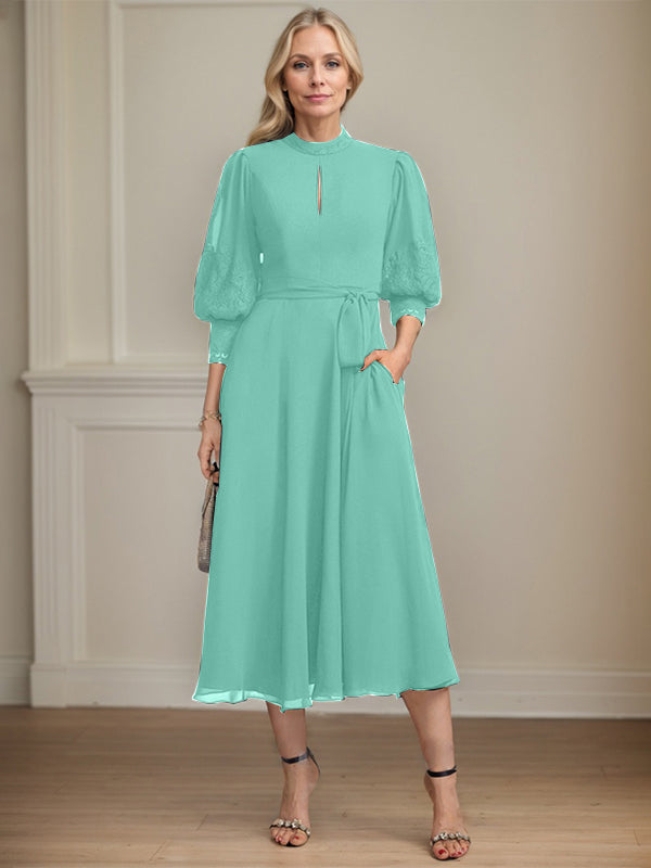A-Linien Kleid mit hohem Kragen, tea-länge, Spitze und Chiffon, Brautmutterkleid mit Schleife