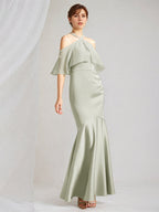 Vestidos de dama de honor largos hasta el suelo en gasa y satén salvia, corte trompeta/sirena, cuello halter y mangas cortas