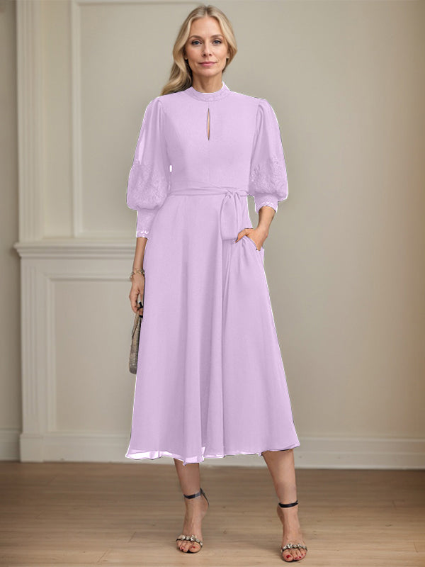 A-Linien Kleid mit hohem Kragen, tea-länge, Spitze und Chiffon, Brautmutterkleid mit Schleife