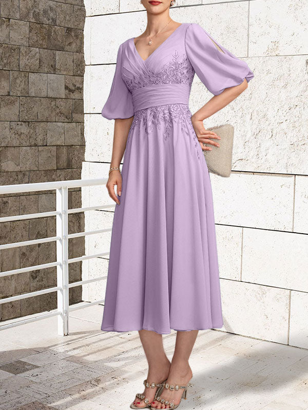 A-Linien Mutterkleid mit V-Ausschnitt, tea-length, Spitze und Chiffon mit Falten