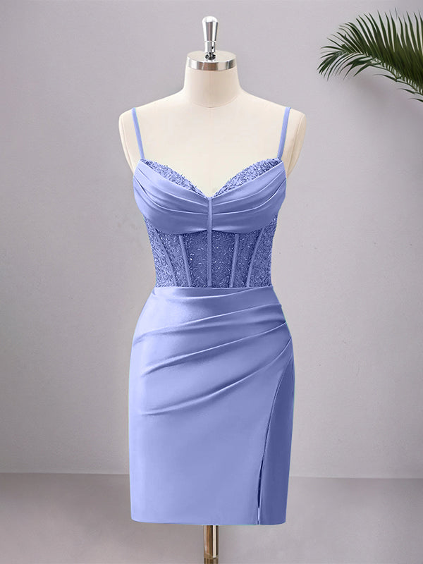 Robe de bal moulante corset en satin à bretelles spaghetti avec fente