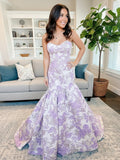 Vestido longo de baile tomara que caia em brocado floral lavanda, corte sereia