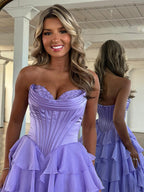 Gelbes A-Linien Trägerloses Satin Korsett Langes Ballkleid mit Rüschensaum