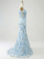 Vestido azul claro de tule para baile, sereia, decote profundo em V, com aplicações florais 3D