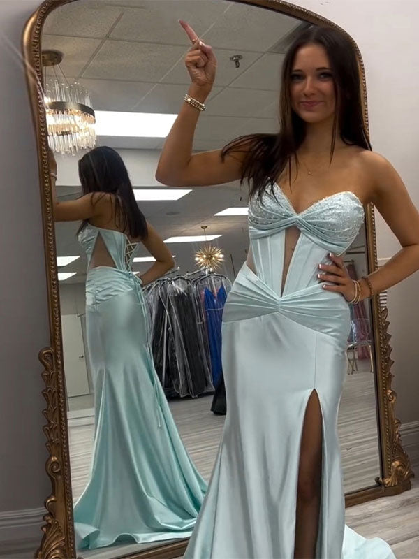 Vestido largo de graduación aqua sirena, sin tirantes, escote corazón y abertura