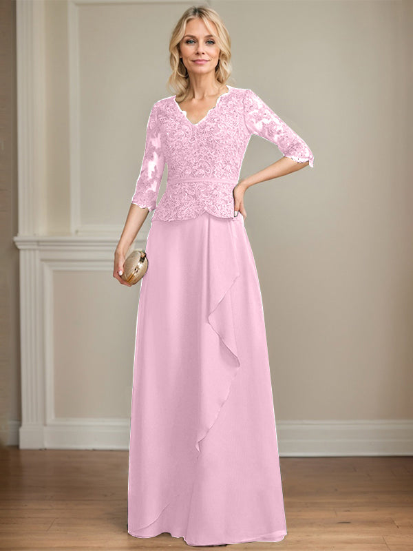 Robe mère de la mariée en dentelle et chiffon, coupe évasée, encolure en V, longue au sol avec volants en cascade et sequins