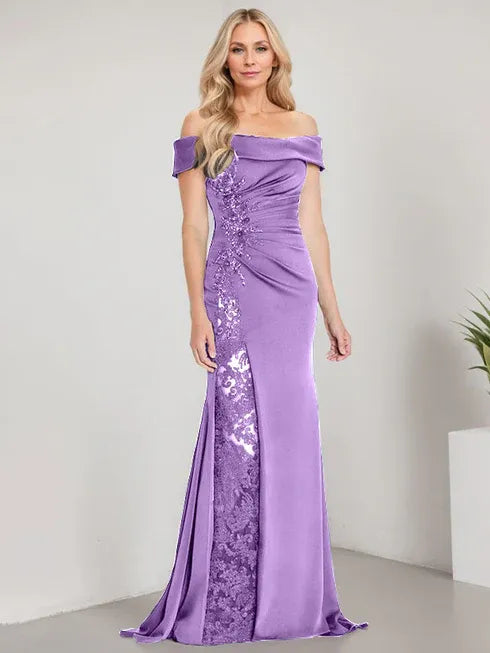A-Linien Schulterfreies bodenlanges Brautmutterkleid mit Applikationen und Perlenbesatz Meerjungfrauenkleid mit hohem Schlitz