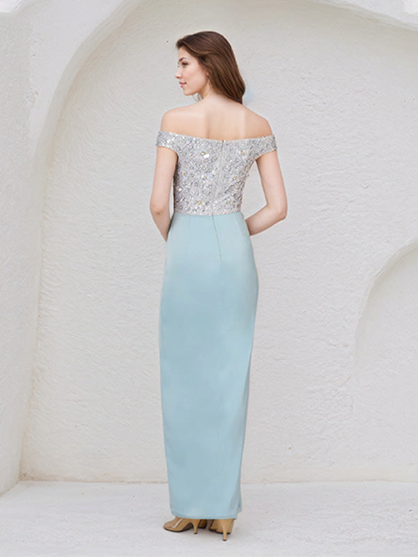 Abito lungo azzurro cielo chiaro in chiffon senza maniche con scollo a spalle scoperte e paillettes