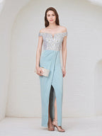 Abito lungo azzurro cielo chiaro in chiffon senza maniche con scollo a spalle scoperte e paillettes