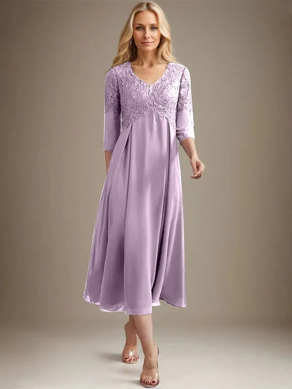 Vestido línea A con escote en V, largo hasta el té, de gasa y encaje para madre de la novia con pedrería