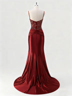 Robe de bal sirène longue en satin avec bretelles spaghetti, corset et appliqués