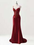 Robe de bal sirène longue en satin avec bretelles spaghetti, corset et appliqués