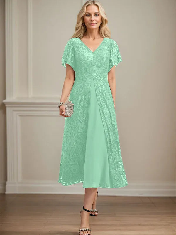 Robe mère de la mariée ligne A en dentelle et mousseline à col en V longueur thé