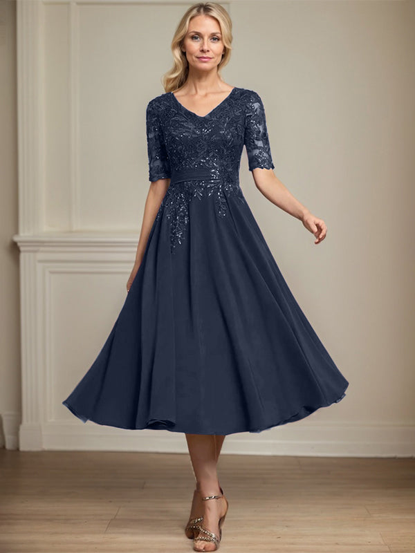 Robe de mère de la mariée en dentelle et chiffon longueur thé, ligne A, col en V avec sequins
