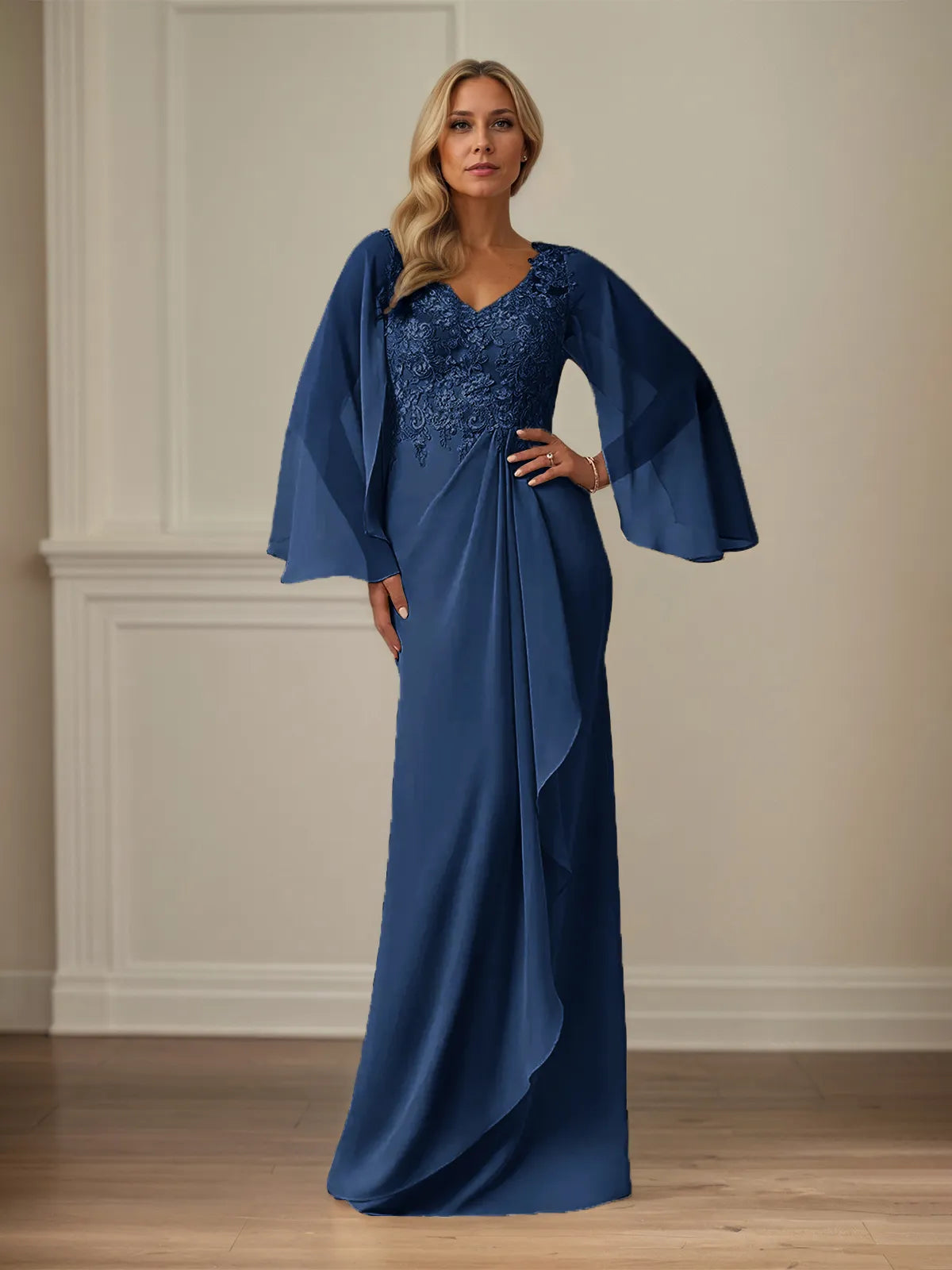 Etui/Kolumnen Chiffon V-Ausschnitt Langarm Bodenlanges Brautmutterkleid mit Applikationen