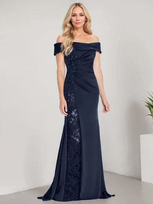 A-Linien Schulterfreies bodenlanges Brautmutterkleid mit Applikationen und Perlenbesatz Meerjungfrauenkleid mit hohem Schlitz