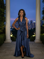 Marineblaues Satin Neckholder Kleid mit High-Low Volantrock