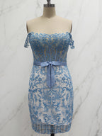 Robe de bal bleu moulante en dentelle à épaules dénudées avec nœud